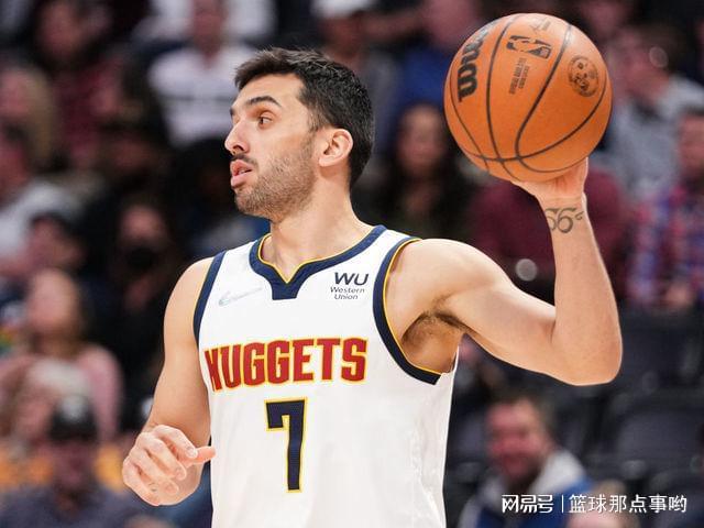 南特中场连续传球助攻,带动攻击线表现的简单介绍 南特中场连续传球助攻,带动攻击线表现的简单介绍