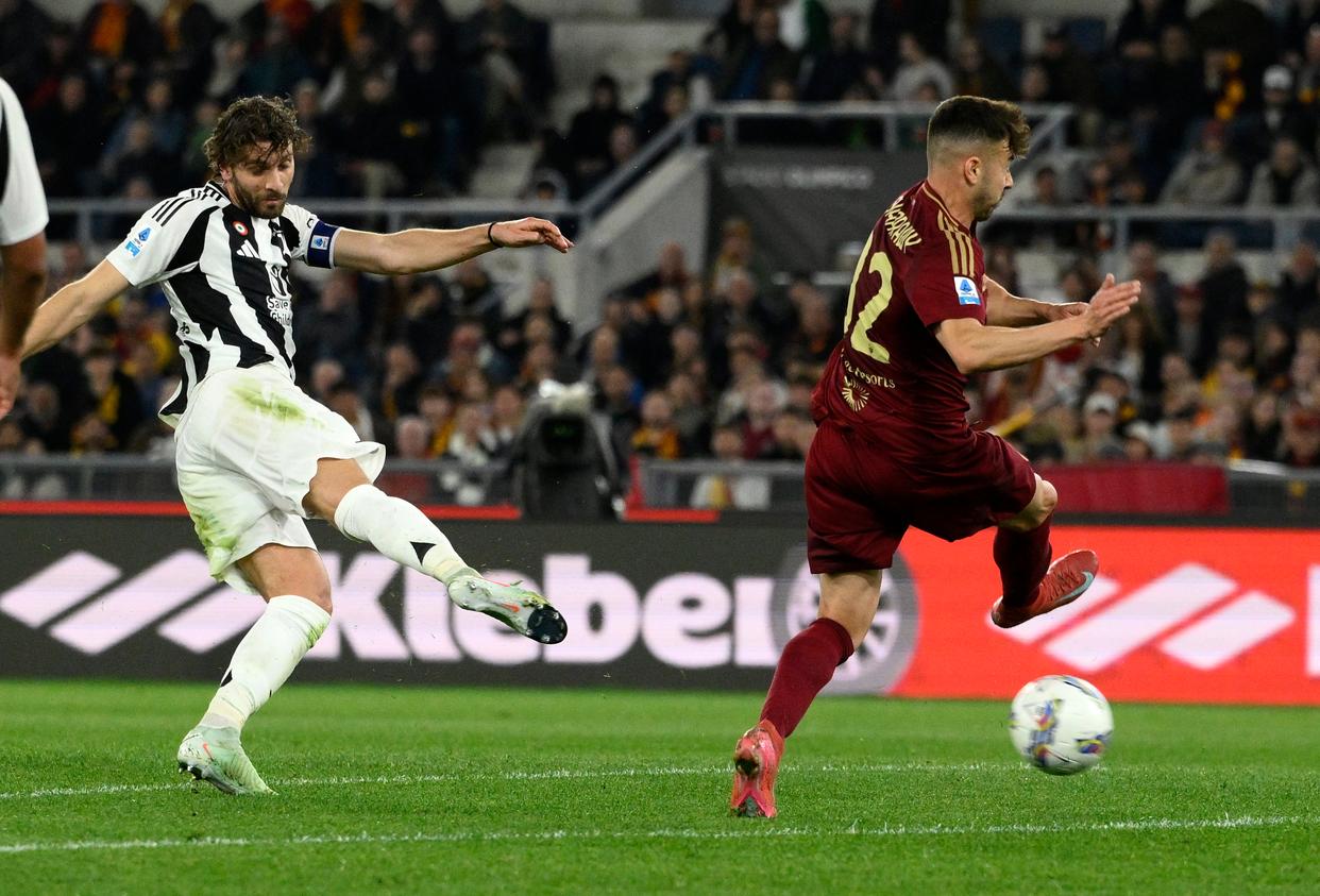 罗马客场惊险击败尤文图斯，夺得胜利