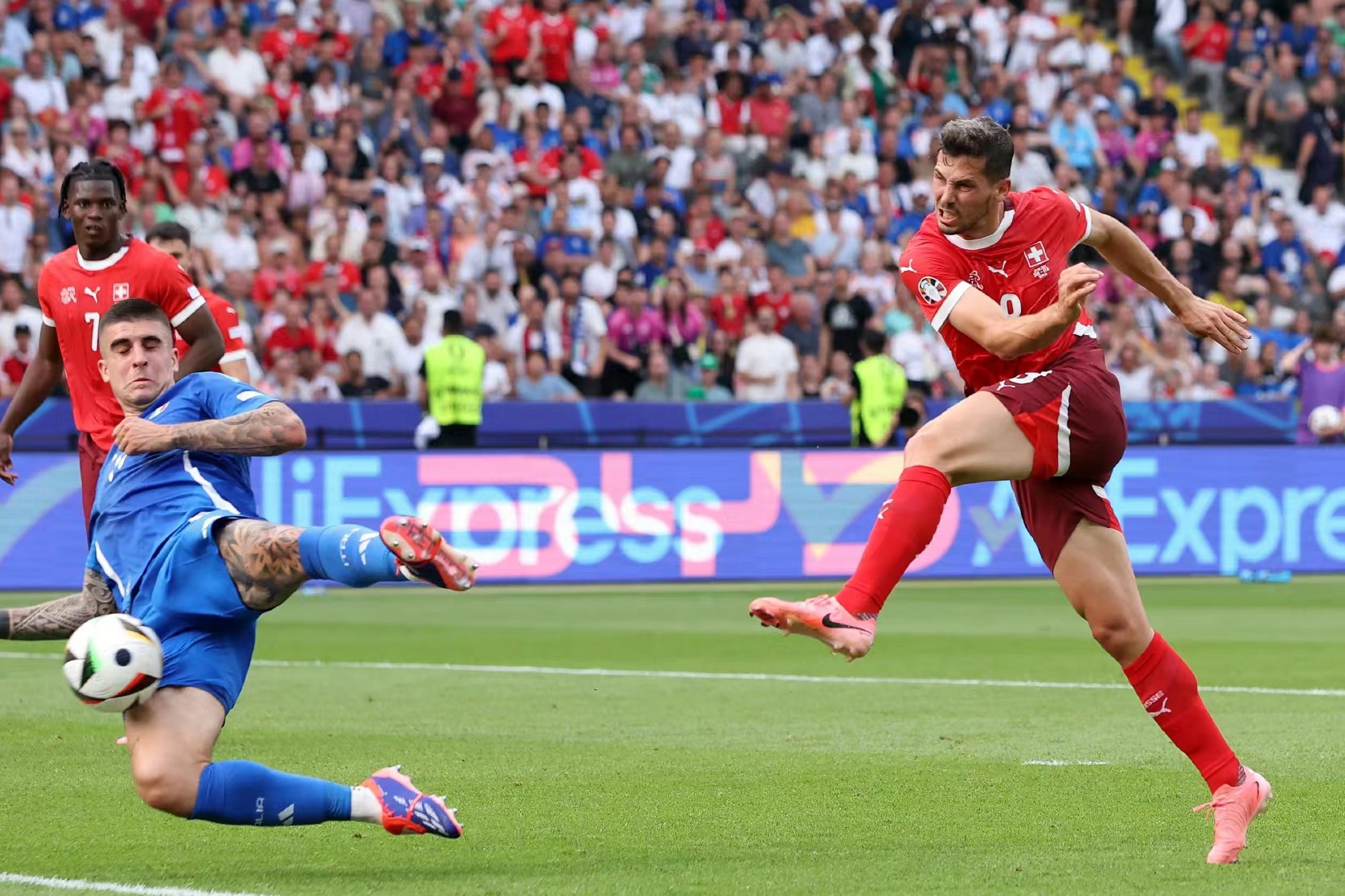 星空体育vip注册-关于意大利主场大胜威尔士领跑欧洲国家杯小组赛的信息